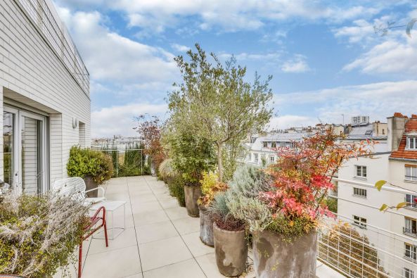 Vente Appartement de luxe Paris 10 3&nbsp;Pièces 60&nbsp;m²