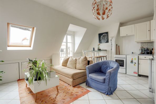 Sale Luxury apartment Paris 3 2&nbsp;Rooms 32&nbsp;m²