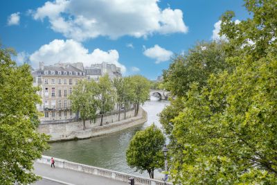Sale Luxury apartment Paris 4 4&nbsp;Rooms 153&nbsp;m²