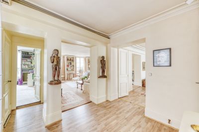 Vente Appartement de luxe Paris 7 5&nbsp;Pièces 136.7&nbsp;m²