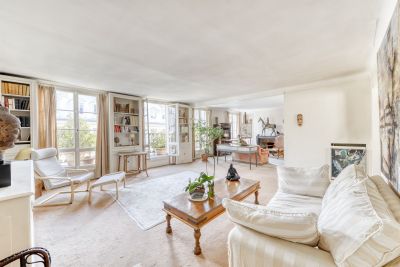 Vente Appartement de luxe Paris 7 5&nbsp;Pièces 136.7&nbsp;m²