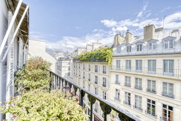 Sale Luxury apartment Paris 7 5 Rooms 136.7 m²