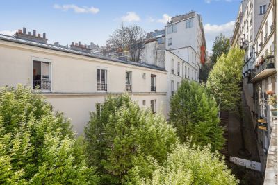 Sale Luxury apartment Paris 18 5&nbsp;Rooms 112&nbsp;m²