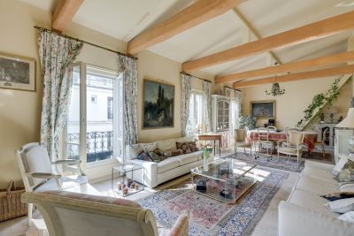 Sale Luxury apartment Paris 18 5&nbsp;Rooms 112&nbsp;m²