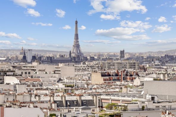 Sale Luxury apartment Paris 20 5 Rooms 104 m²