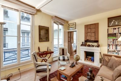 Sale Luxury apartment Paris 3 2&nbsp;Rooms 47&nbsp;m²