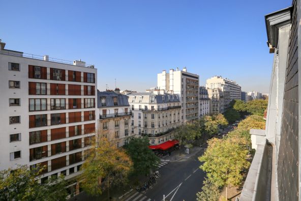 Sale Luxury apartment Paris 11 2&nbsp;Rooms 30&nbsp;m²