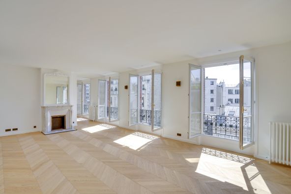 Sale Luxury apartment Paris 17 7&nbsp;Rooms 191&nbsp;m²