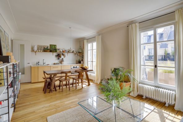 Sale Luxury apartment Paris 16 3 Rooms 65.44 m²