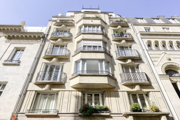 Vente Appartement de luxe Paris 9 1&nbsp;pièce 34&nbsp;m²