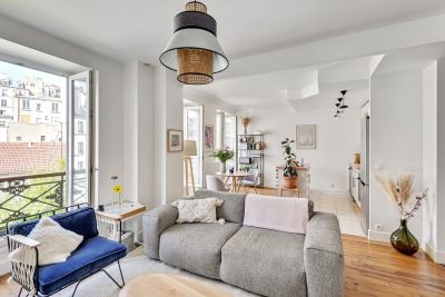 Sale Luxury apartment Paris 18 4&nbsp;Rooms 64.48&nbsp;m²