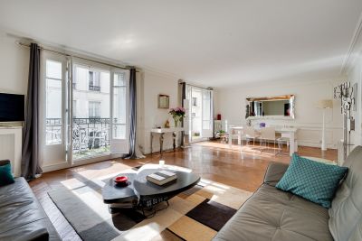 Sale Luxury apartment Neuilly-sur-Seine 4&nbsp;Rooms 126&nbsp;m²