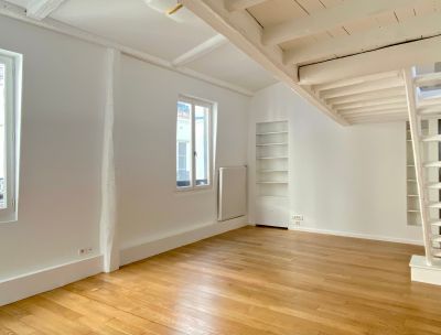 Sale Luxury apartment Paris 3 2&nbsp;Rooms 62&nbsp;m²