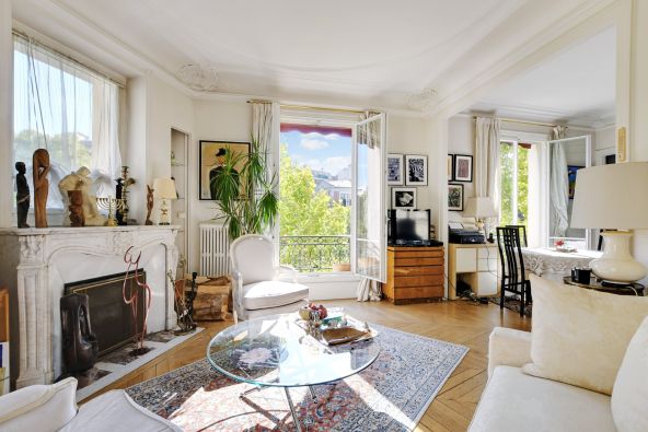 Sale Luxury apartment Paris 17 3&nbsp;Rooms 69&nbsp;m²
