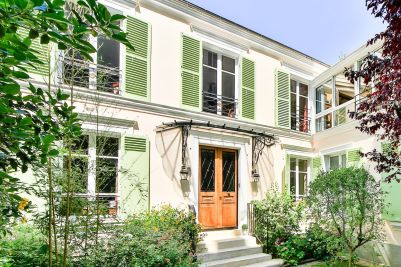 Vente Maison de luxe Neuilly-sur-Seine 6&nbsp;Pièces 196&nbsp;m²