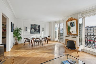 Sale Luxury apartment Neuilly-sur-Seine 4&nbsp;Rooms 90&nbsp;m²