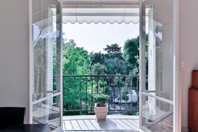Sale Luxury apartment Neuilly-sur-Seine 5&nbsp;Rooms 140&nbsp;m²