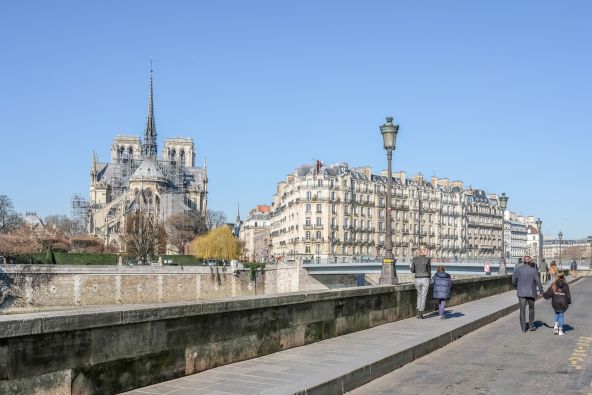 Sale Luxury apartment Paris 4 4&nbsp;Rooms 171&nbsp;m²