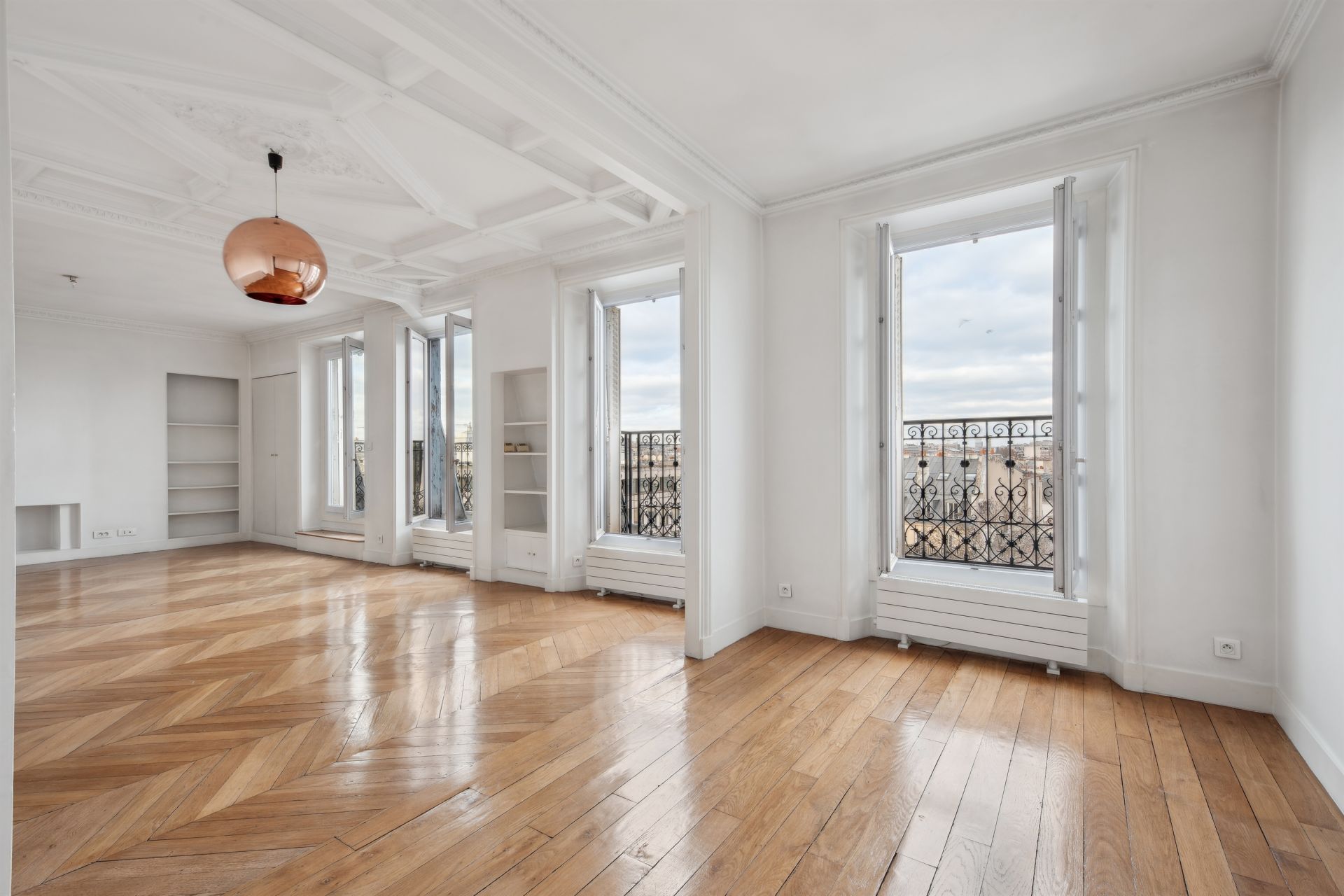 luxury apartment 4 Rooms for sale on PARIS (75003)