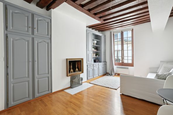 Vente Studio de luxe Paris 4 1&nbsp;pièce 25.02&nbsp;m²