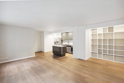 Rental Luxury apartment Paris 8 4&nbsp;Rooms 90&nbsp;m²