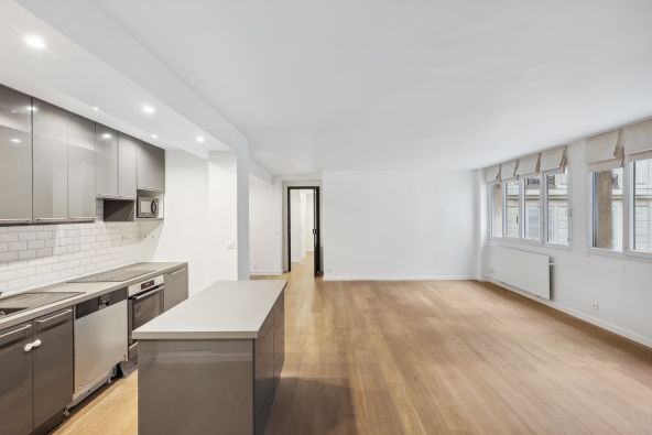 Rental Luxury apartment Paris 8 4&nbsp;Rooms 90&nbsp;m²