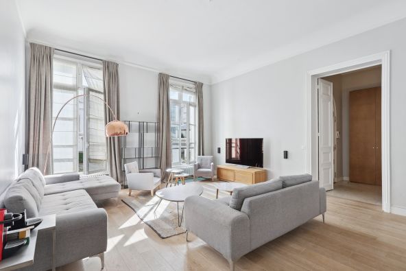Vente Appartement de luxe Paris 8 4 Pièces 130.1 m²