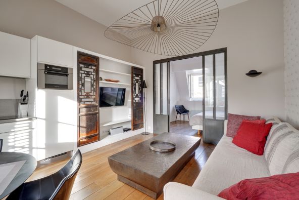 Rental Luxury apartment Paris 3 2 Rooms 45 m²