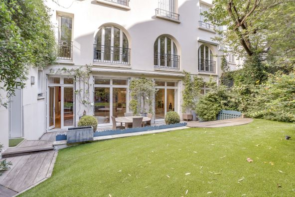 Vente Appartement de luxe Paris 16 6&nbsp;Pièces 445&nbsp;m²