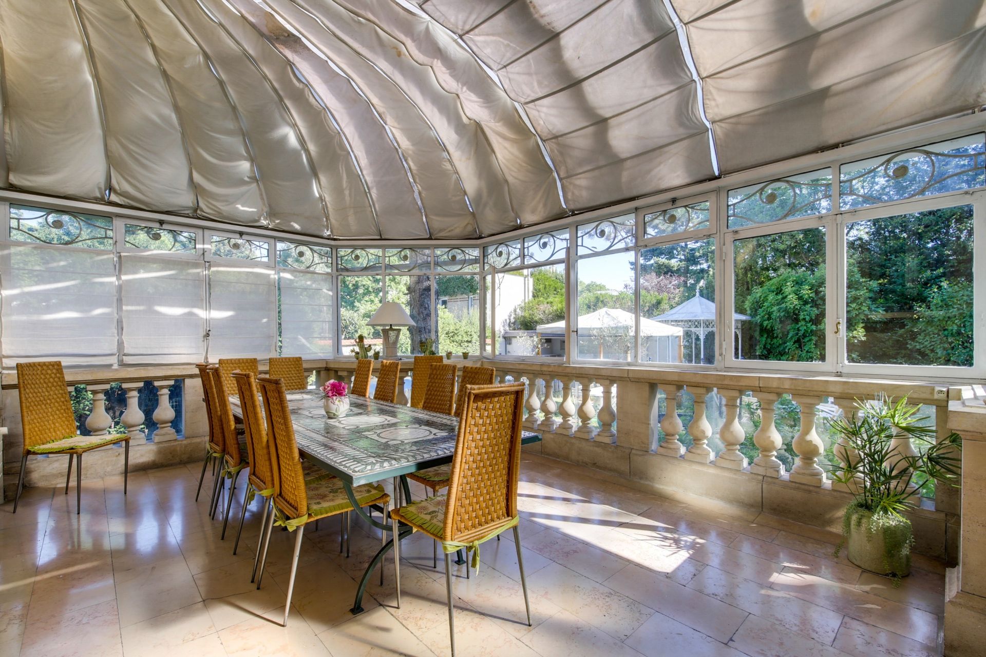 hôtel particulier 15 Pièces en vente sur FONTENAY SOUS BOIS (94120)