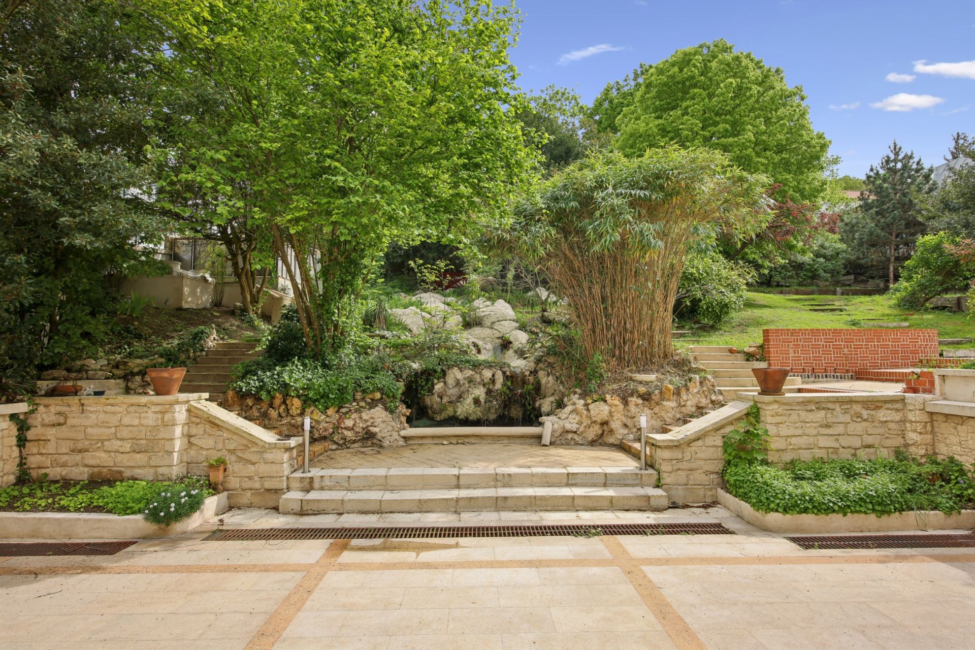 mansion 14 Rooms for sale on BOUGIVAL (78380)