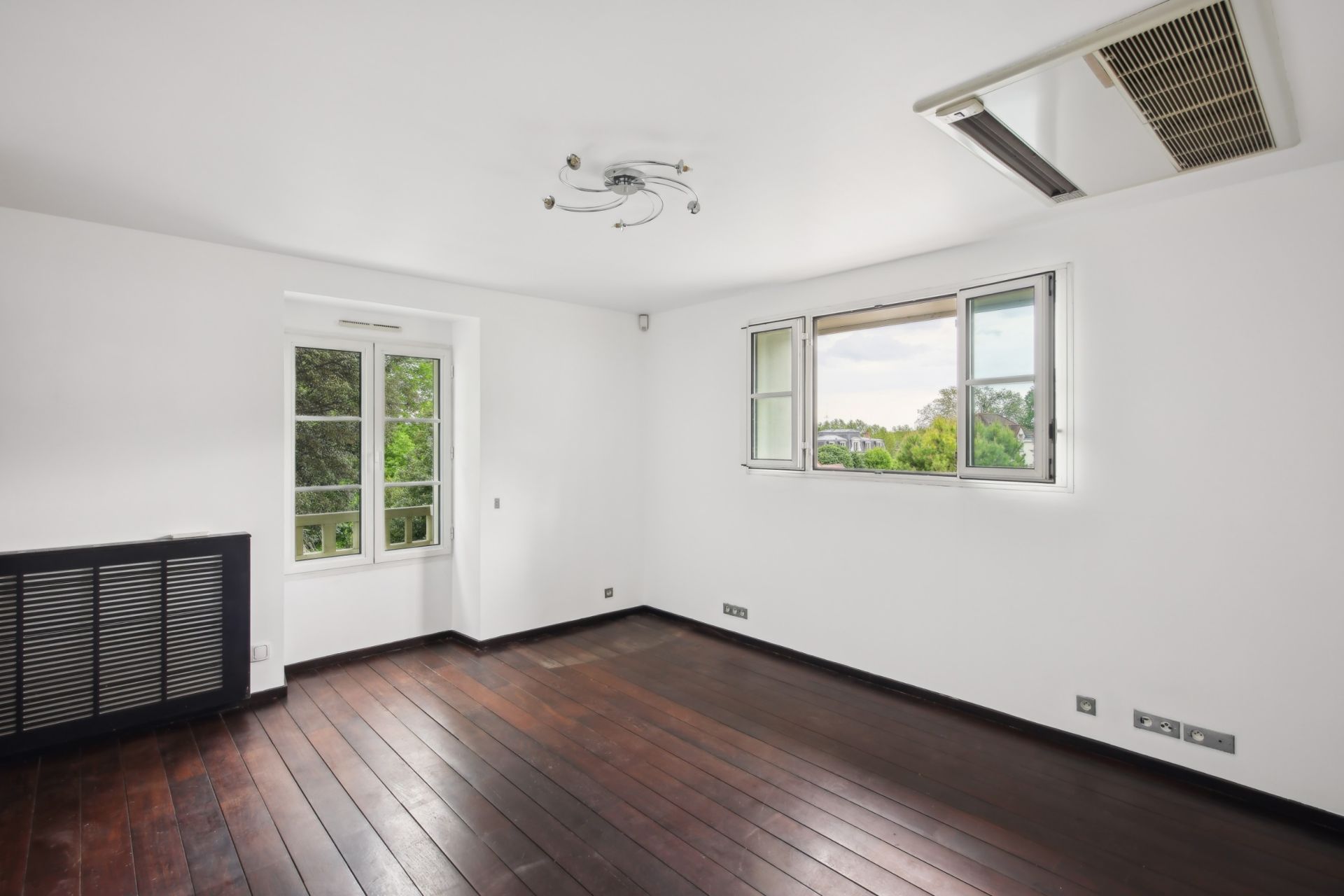 mansion 14 Rooms for sale on BOUGIVAL (78380)