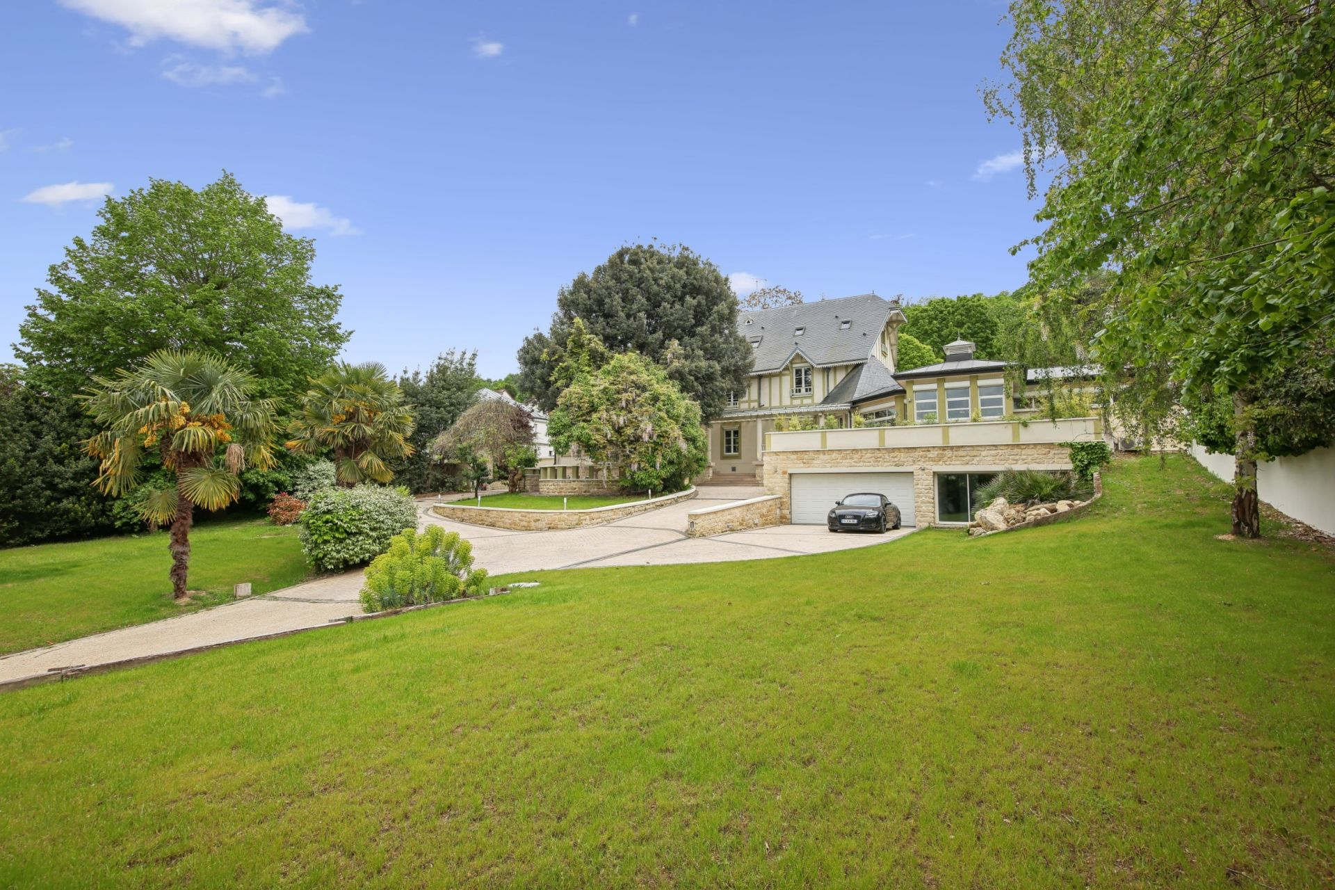 mansion 14 Rooms for sale on BOUGIVAL (78380)