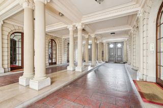 luxury apartment 3 Rooms for sale on PARIS (75116)