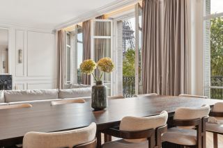 luxury apartment 6 Rooms for sale on PARIS (75016)