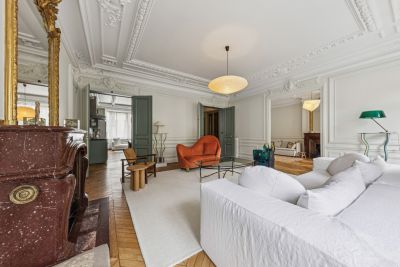 Rental Luxury apartment Paris 6 7&nbsp;Rooms 195&nbsp;m²