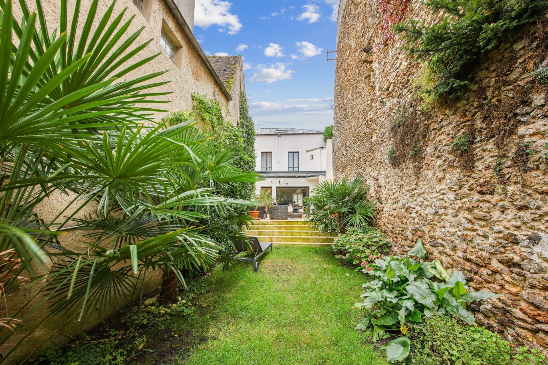 maison de luxe 6 Pièces en vente sur MONTFORT L AMAURY (78490)