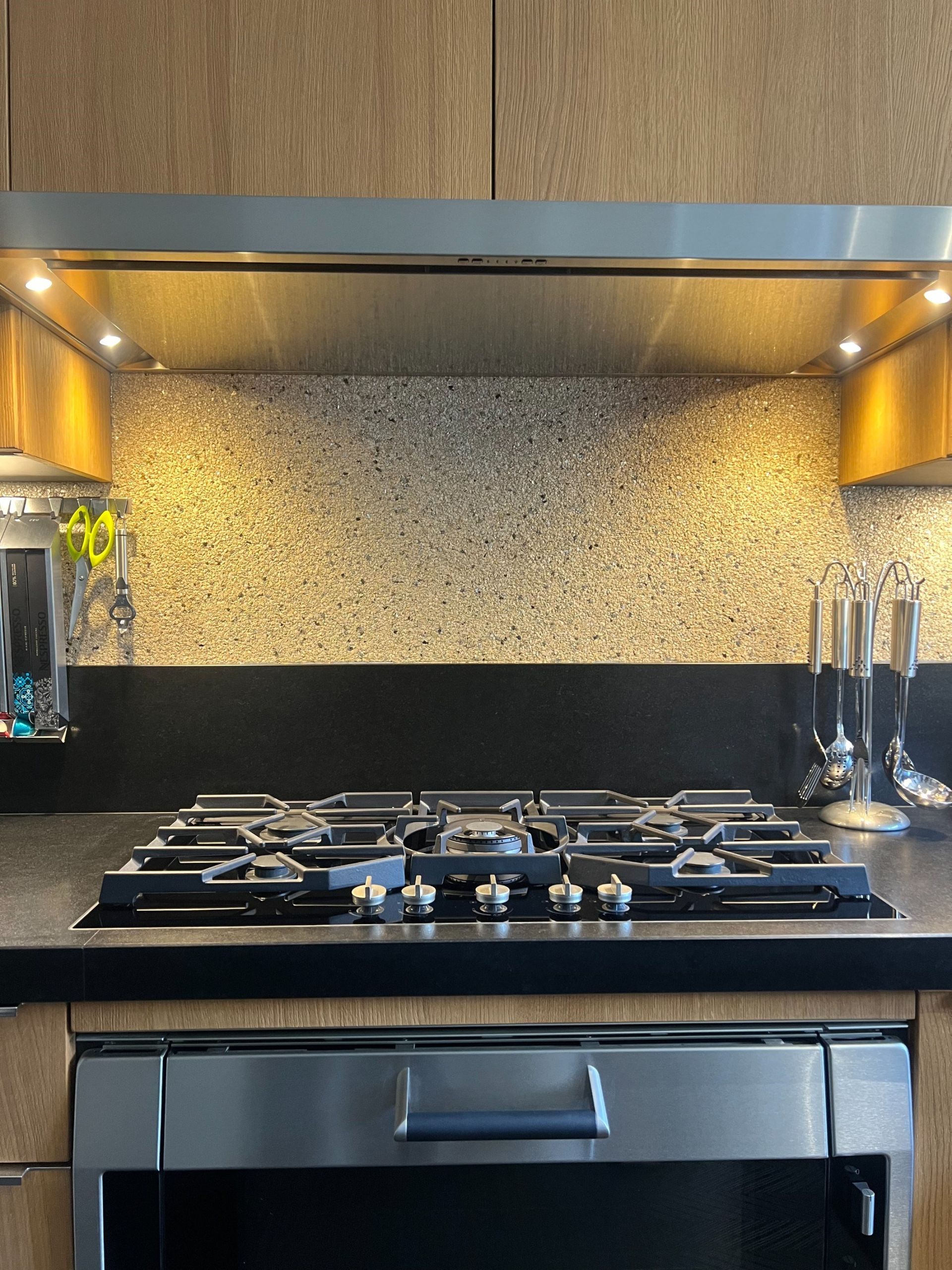 luxury apartment 5 Rooms for sale on PARIS (75016)