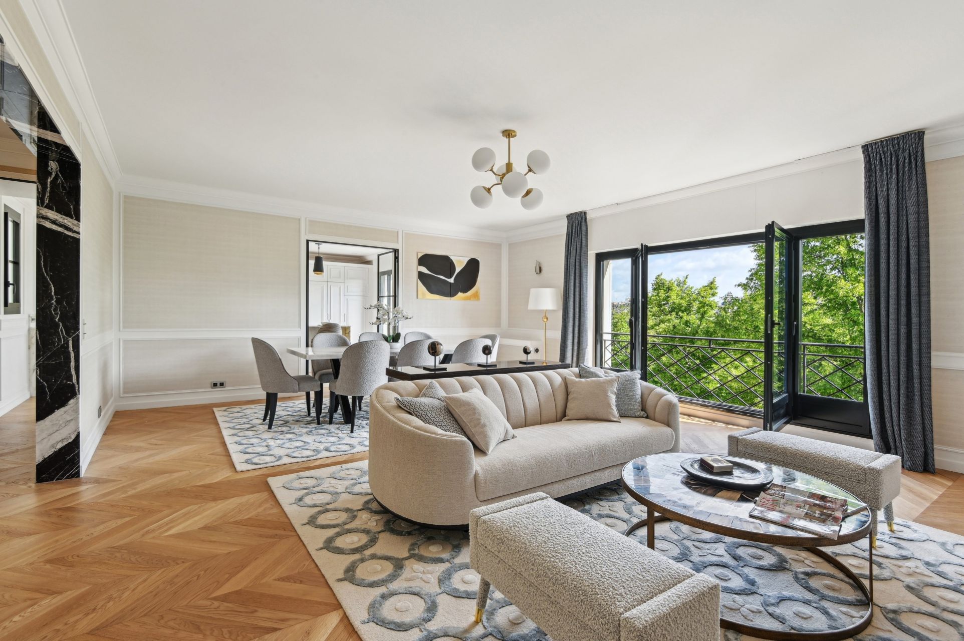 luxury apartment 6 Rooms for sale on PARIS (75007)