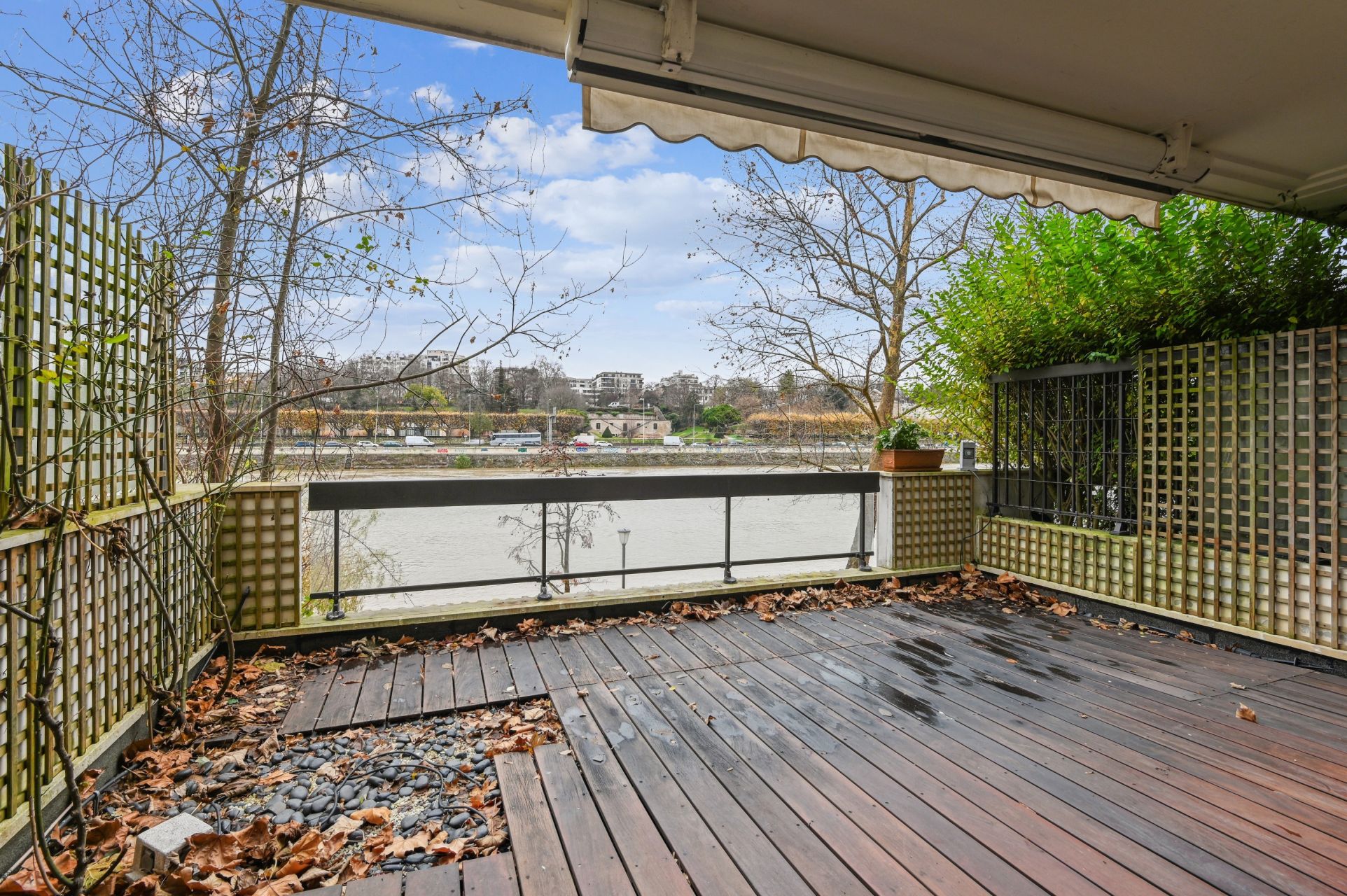 luxury apartment 4 Rooms for sale on NEUILLY SUR SEINE (92200)