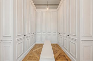 luxury apartment 5 Rooms for sale on PARIS (75008)