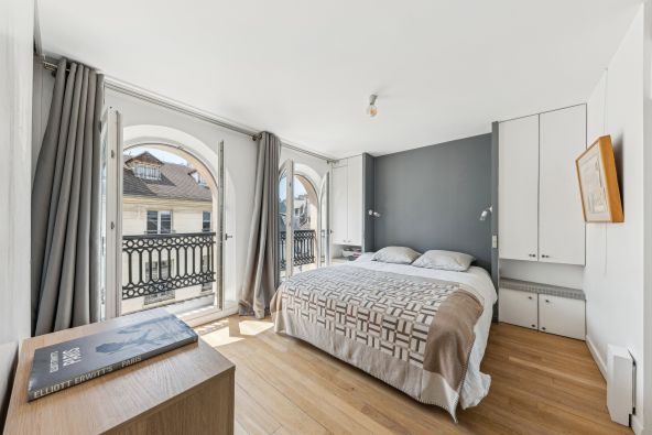Vente Appartement de luxe Paris 3 3&nbsp;Pièces 66.2&nbsp;m²