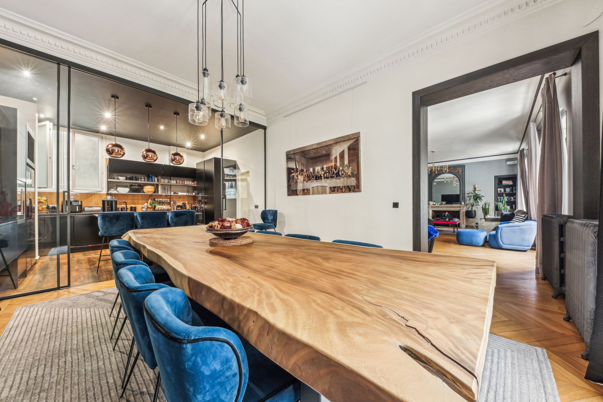 luxury apartment 6 Rooms for sale on PARIS (75016)