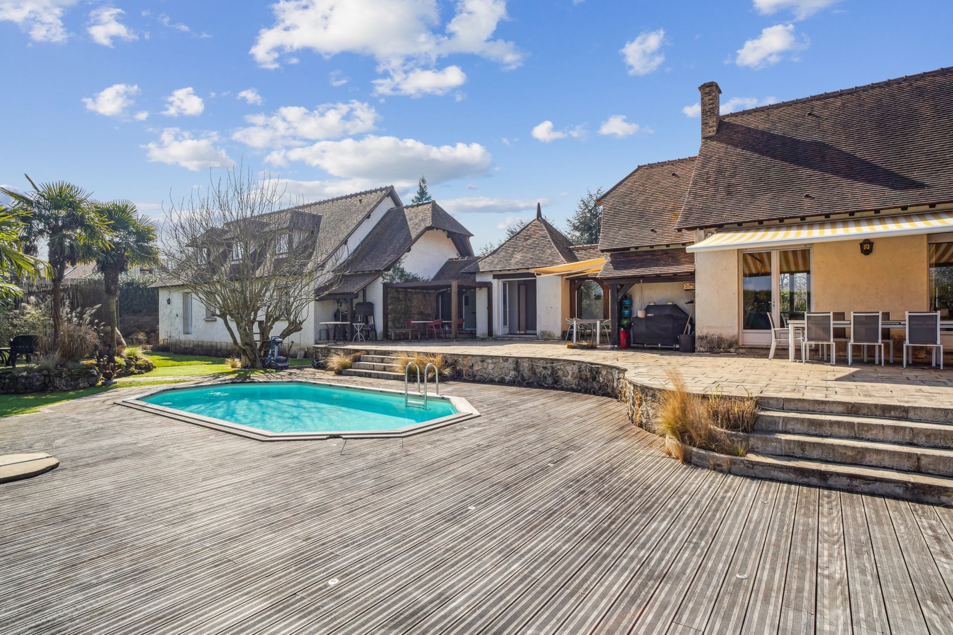 maison de luxe 9 Pièces en vente sur MONTFORT L AMAURY (78490)