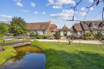 Vente Maison de luxe Montfort-l'Amaury 9 Pièces 345 m²