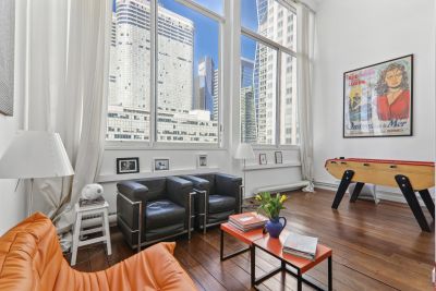 Sale Luxury apartment Courbevoie 4 Rooms 136 m²