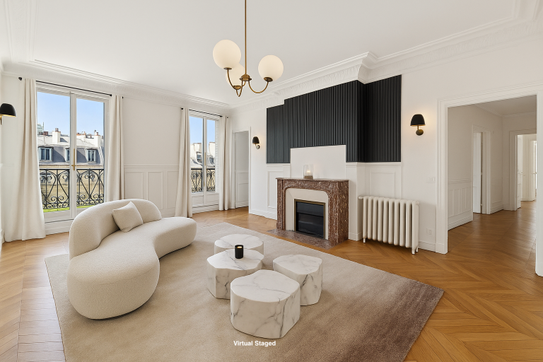 luxury apartment 6 Rooms for sale on PARIS (75008)