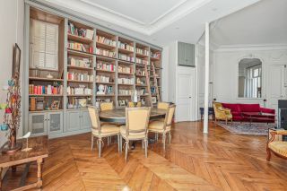 luxury apartment 4 Rooms for sale on PARIS (75008)