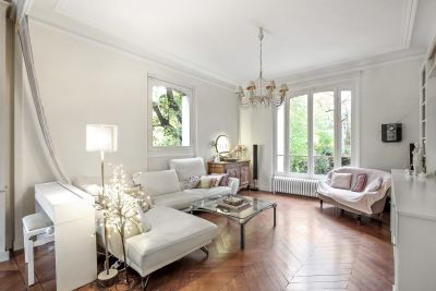 Vente Maison de luxe Saint-Germain-en-Laye 9 Pièces 280 m²