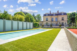maison de luxe 12 Pièces en vente sur LE VESINET (78110)